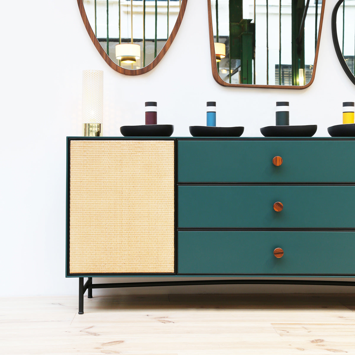 Enfilade Essence